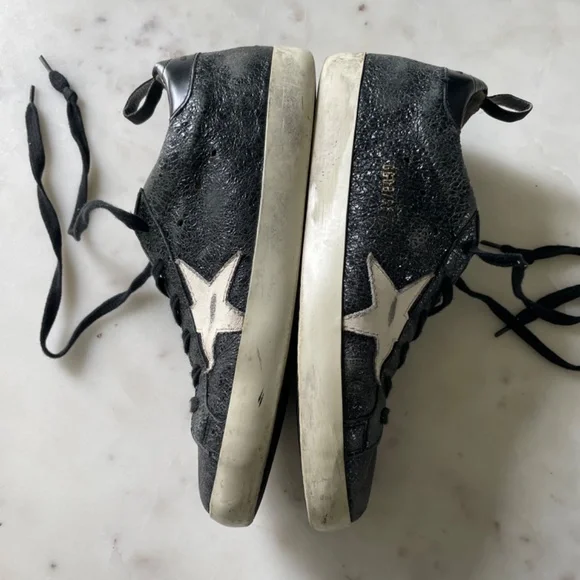GOLDEN GOOSE Super-Star Black with White Star, Low Top Sneakers, Size 38
